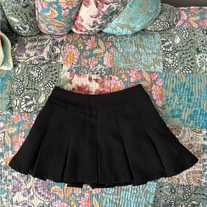 Black Pleated Mini Skirt